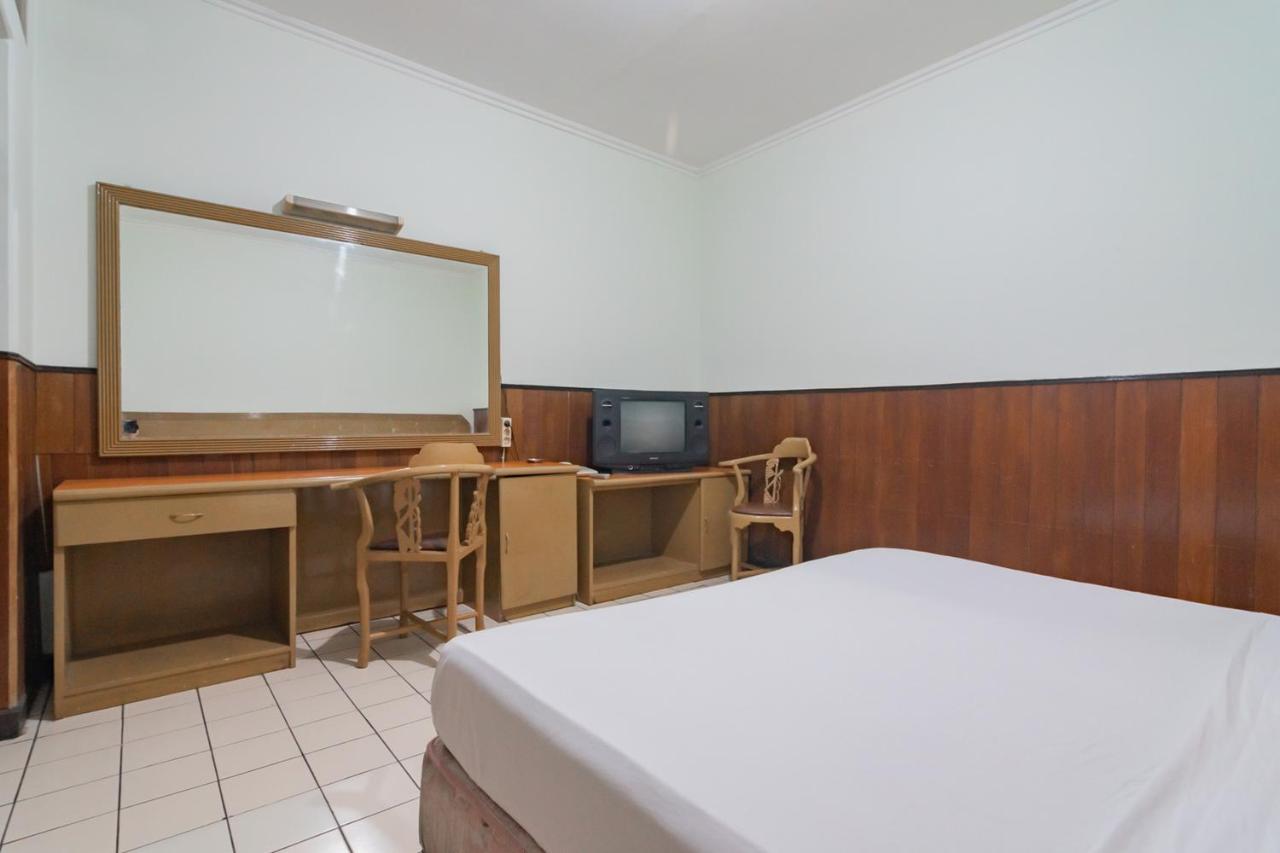 Koolkost Near Bandung Station Hotel Екстериор снимка