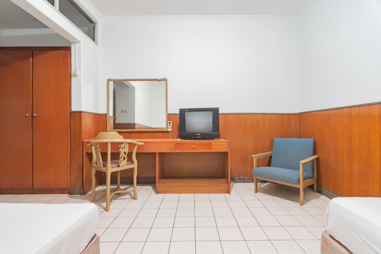 Koolkost Near Bandung Station Hotel Екстериор снимка