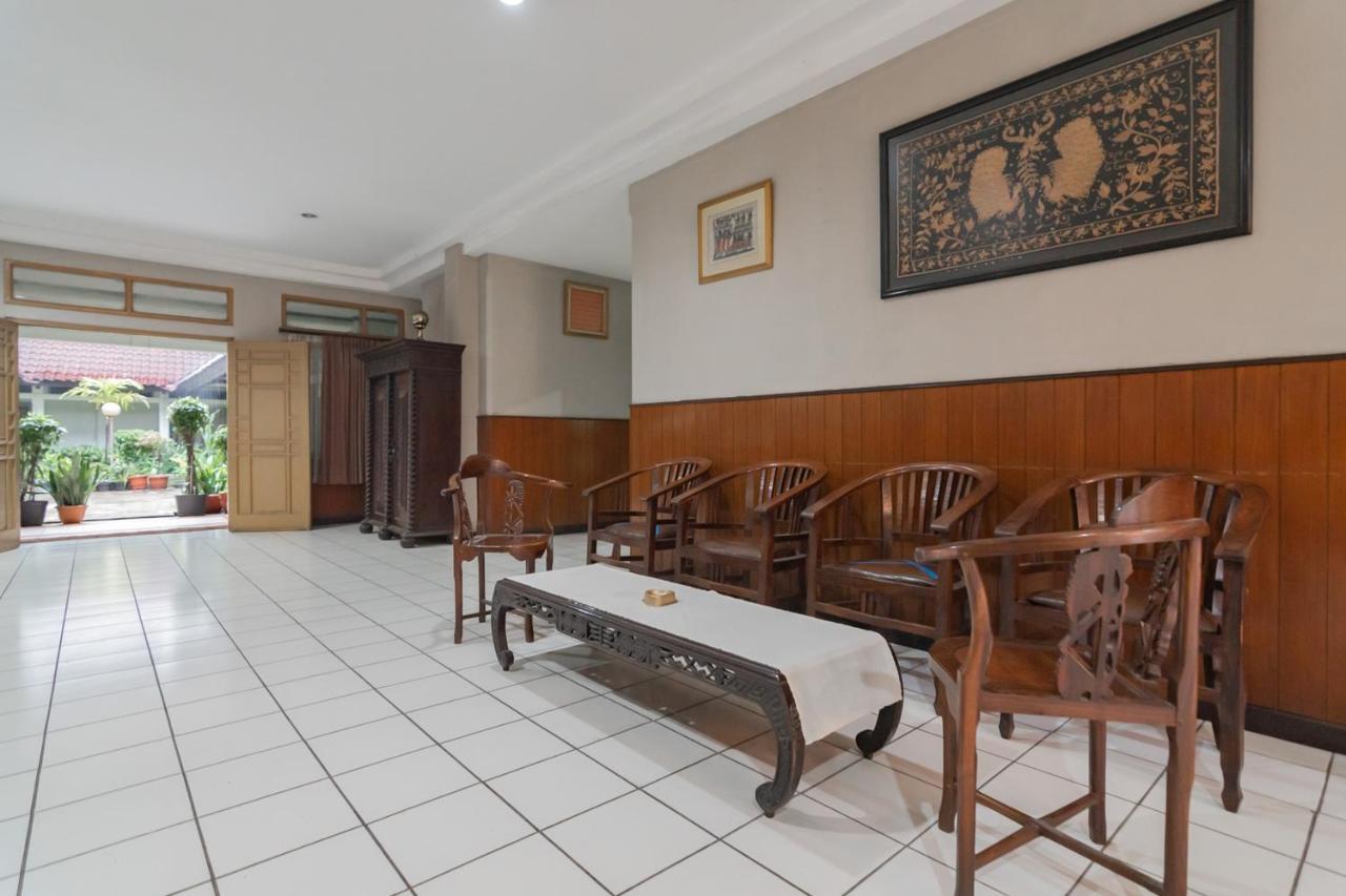 Koolkost Near Bandung Station Hotel Екстериор снимка