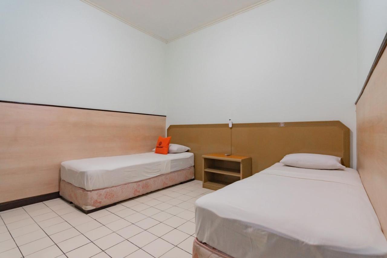 Koolkost Near Bandung Station Hotel Екстериор снимка
