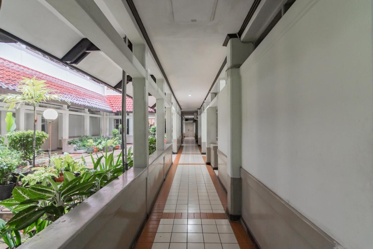 Koolkost Near Bandung Station Hotel Екстериор снимка