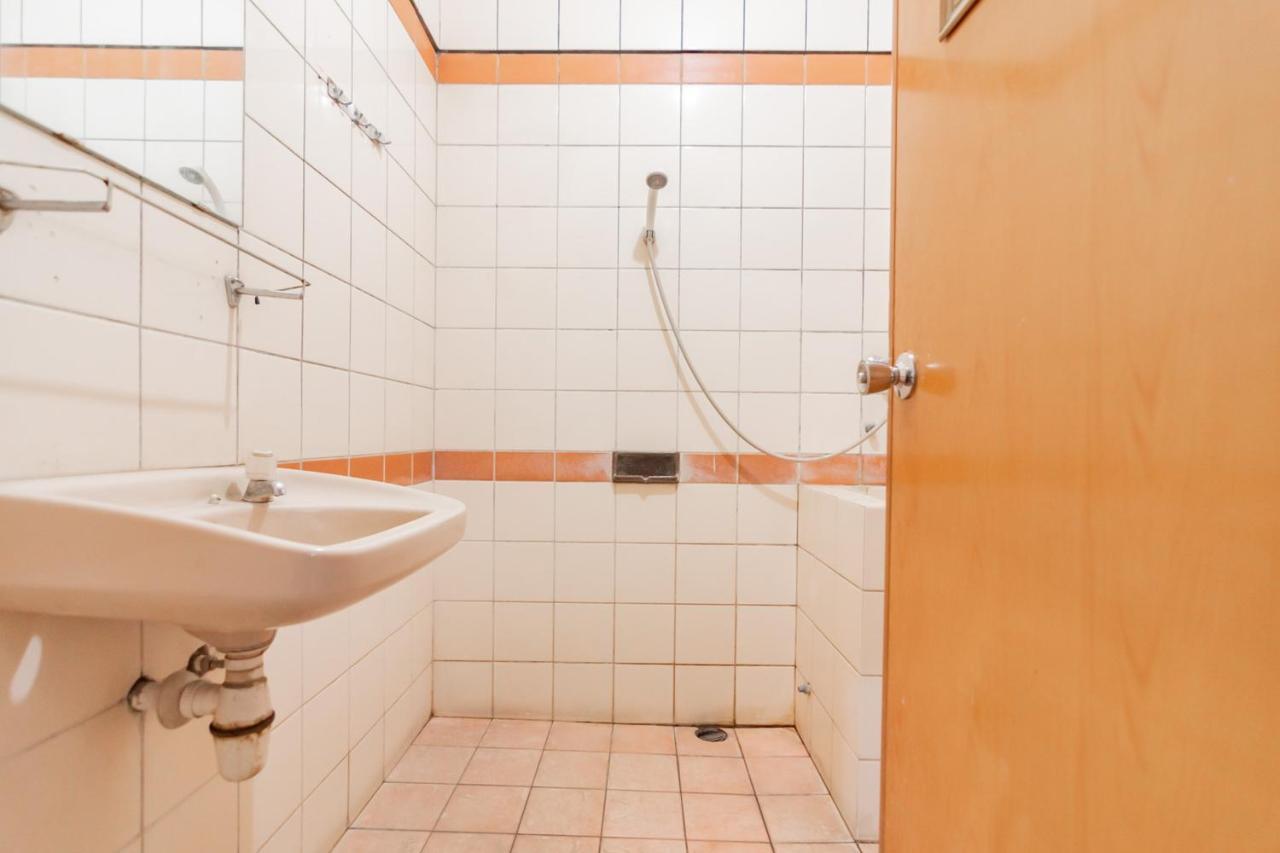 Koolkost Near Bandung Station Hotel Екстериор снимка