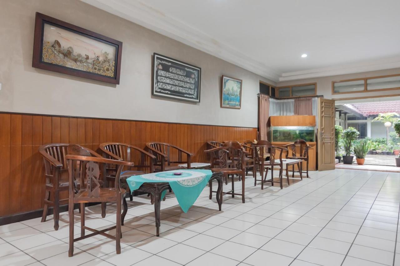 Koolkost Near Bandung Station Hotel Екстериор снимка
